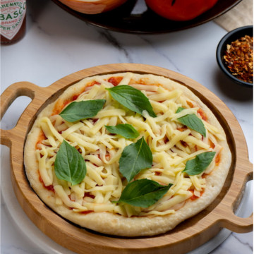 羅勒瑪格麗娜 （奶素） Mgb Pizza